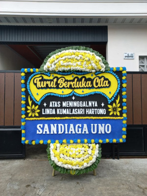Papan Bunga Duka di Lembah Sorik Marapi