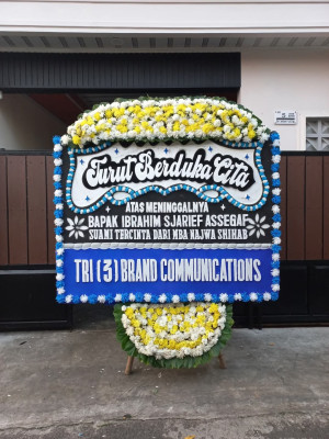 Papan Bunga Duka di Lembah Sorik Marapi